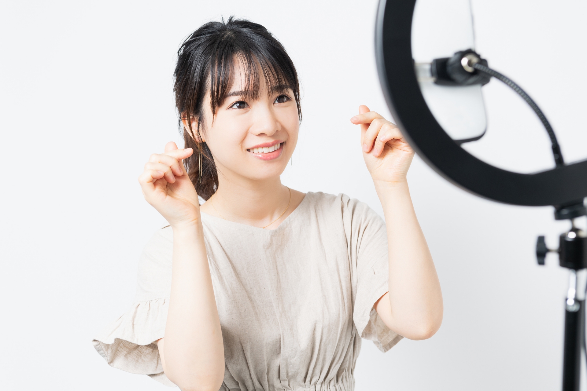 Free HTML5 by FreeHTML5.co