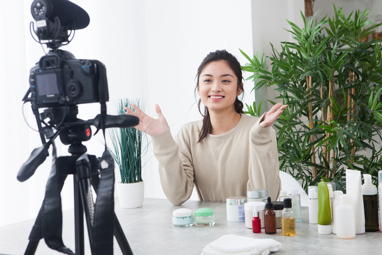 Free HTML5 by FreeHTML5.co